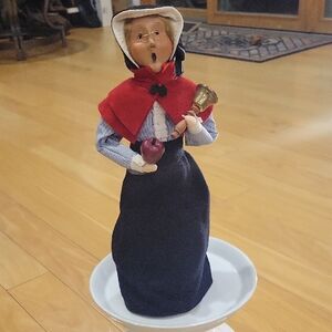 Byers Choice Vintage Carolers School Teacher